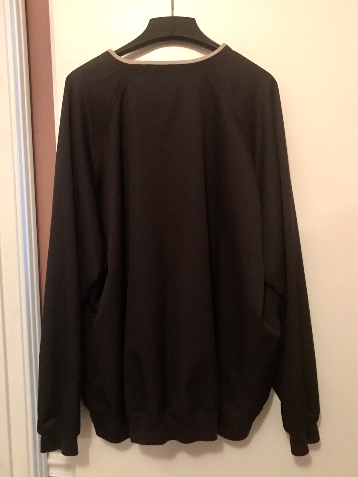 windbreaker - image 2