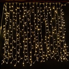 Safe Voltage Chirstmas Light 200/300LED Fairy Window Curtain Light with 8 Modes