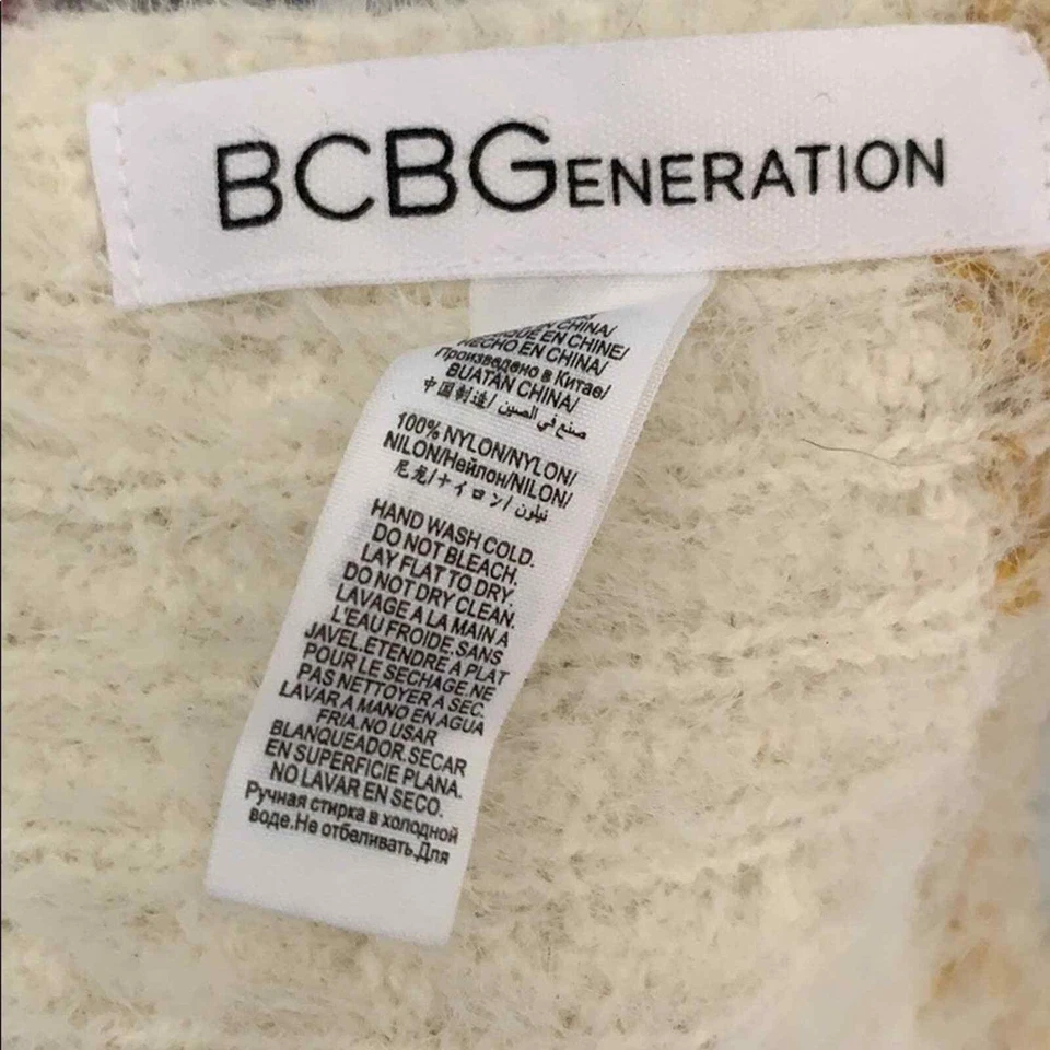 Bufanda BCBG a rayas con bloques de color difuso Foto 3 de 4