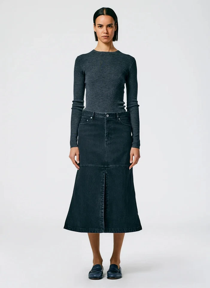 Falda midi TIBI negra de mezclilla con bolsillo frontal abertura línea A talla 29 Foto 2 de 4