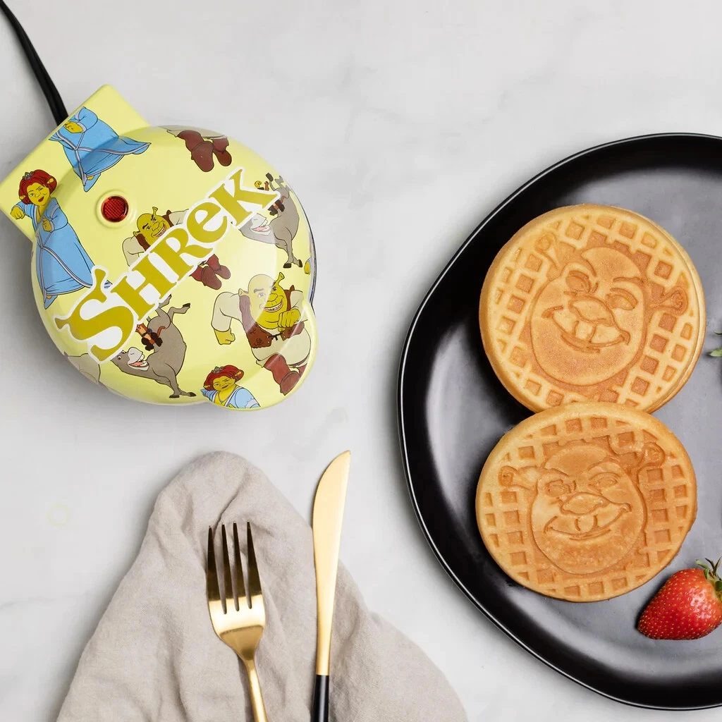 Uncanny Brands Shrek Mini Waffle Maker
Opens in a new window or tab