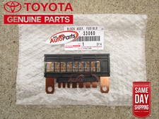 12 - 17 Toyota Camry 2.5l Main Fuse Fusible Link Block Relay Oem New 12 - 17 Toyota Camry 2.5l Main Fuse Fusible Link Block Relay Oem New