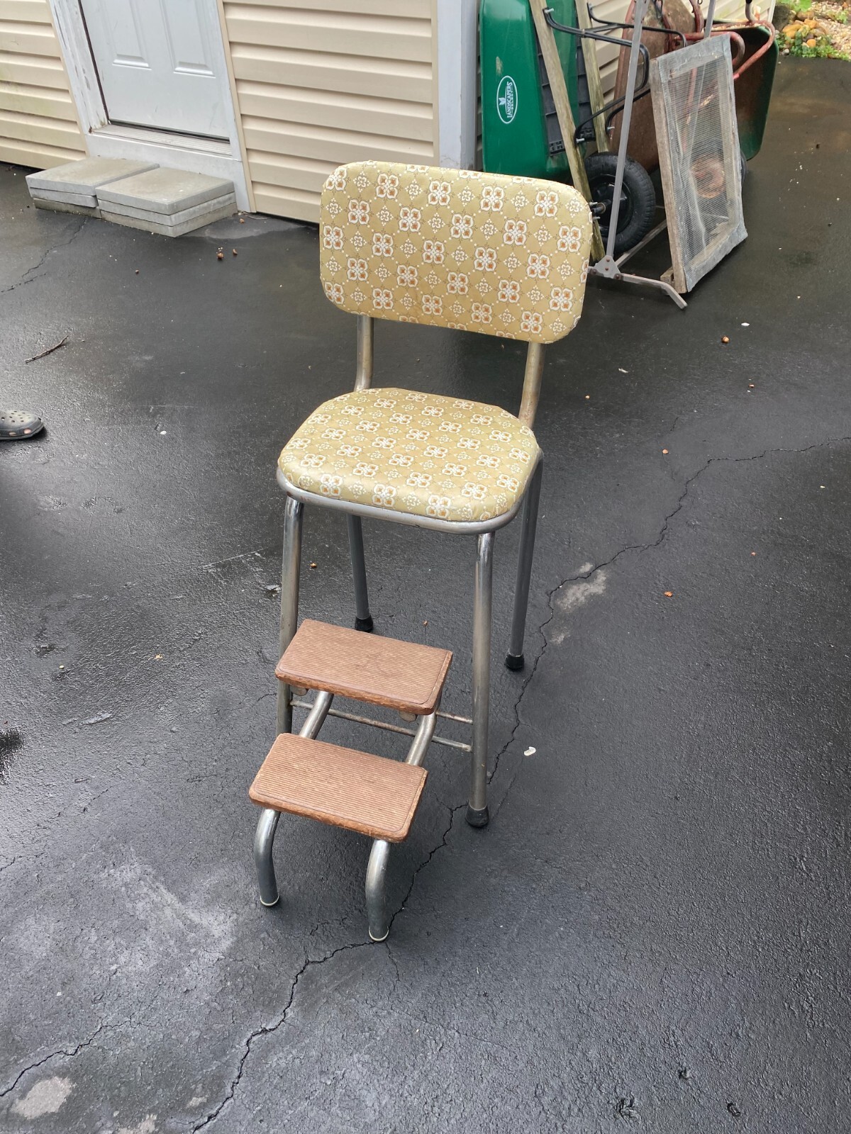 Vintage Cosco Stylaire Step Stool Metal Chair Pull Out Steps Golden eBay