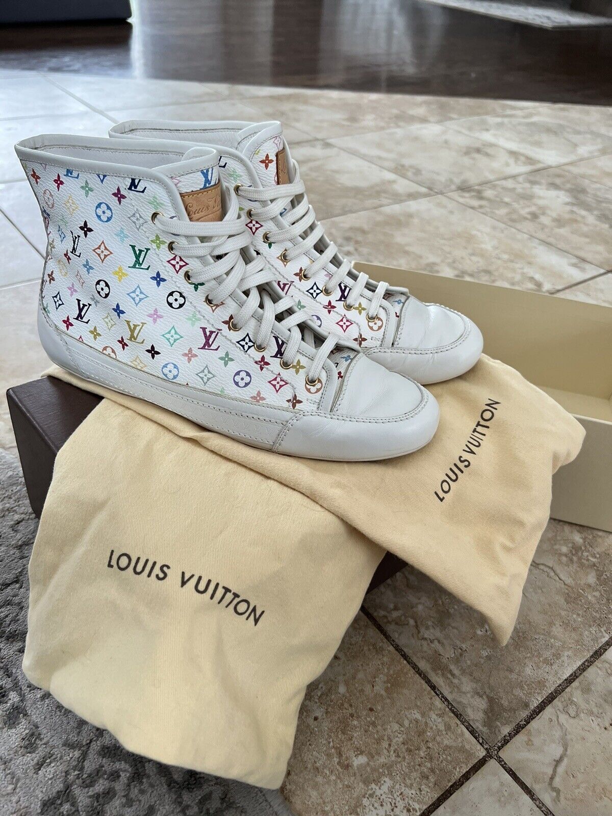 Louis Vuitton White Multicolor Monogram Sneakers  Louis vuitton shoes  sneakers, Louis vuitton shoes, Sneakers fashion