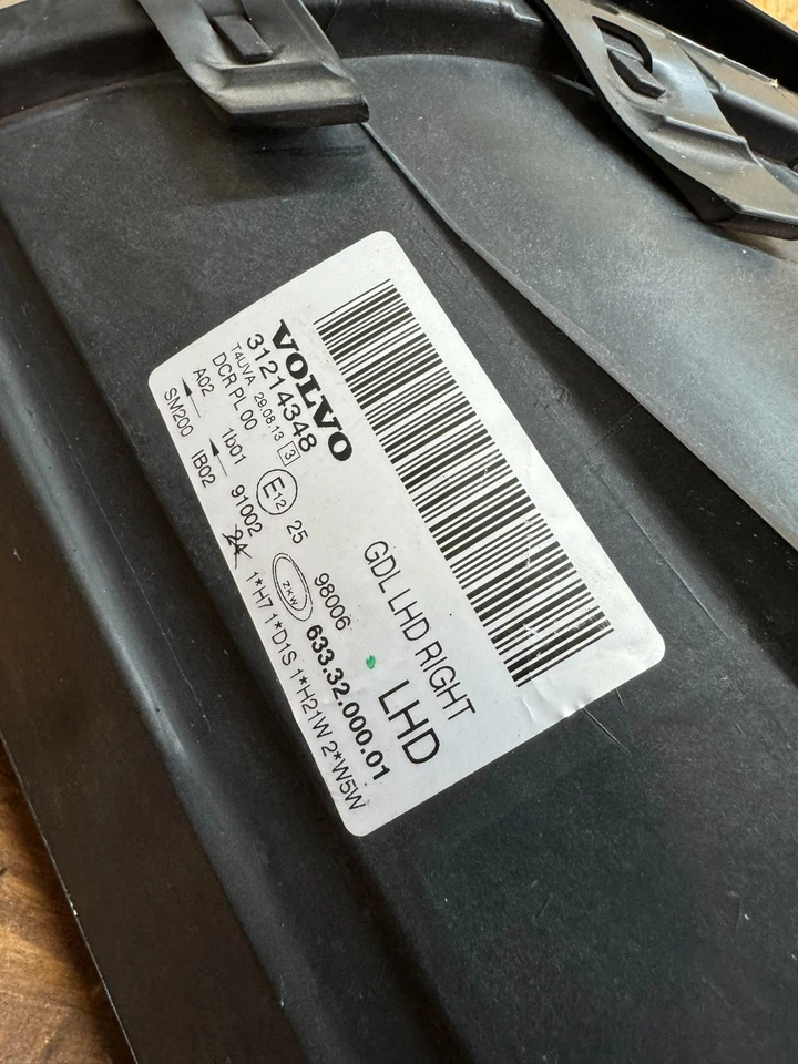 D1S XENON SCHEINWERFER RECHTS ORIGINAL VOLVO S80 II V70 III XC70 Bj 07- 31214348 - Bild 4 von 4