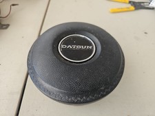 74-76 Datsun 260z 280z Steering Wheel Horn Button Pad Oem Used 74-76 Datsun 260z 280z Steering Wheel Horn Button Pad Oem Used