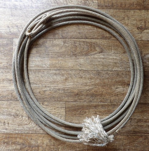Used Cowboy Lariat, Rope, Lasso  32ft Heading rope, crafts,practice, Texas Ranch