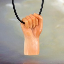 Agustus-Collection Amulette Mano Main Levée Fist, Coquillage Pêche 3,27 g