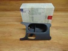 Mittelkonsole vorne Getr&auml;nkehalter Blende Mercedes W242/W246 A2466800810 Farb...