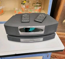 Bose Wave Music System CD AM/FM Radio with Multi-CD Changer and 2 Remotes READ