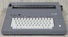 Smith Corona SL500Portable Electronic Typewriter w/ Cover - TESTED -