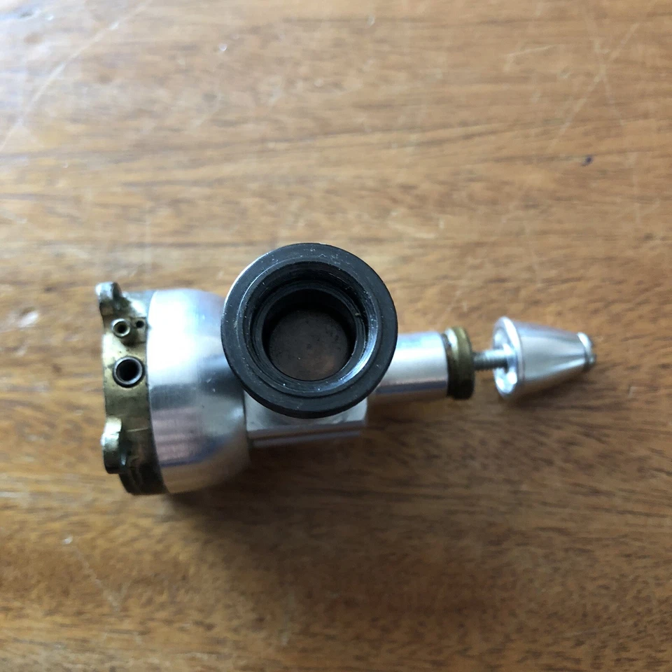 Vtg Cox .049 Airplane Engine with Metal Gas Tank piston moves missing head ATRC3 - Image 4 of 4