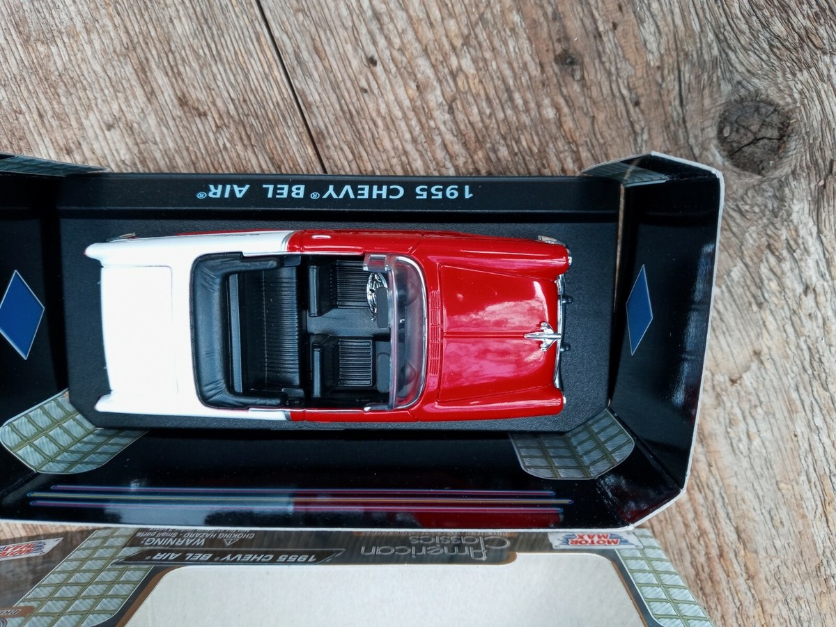 Miniature Motor City USA 1/43 Chevrolet BelAir Convertible 1955, Couleur Argent/rose, état D'occasion