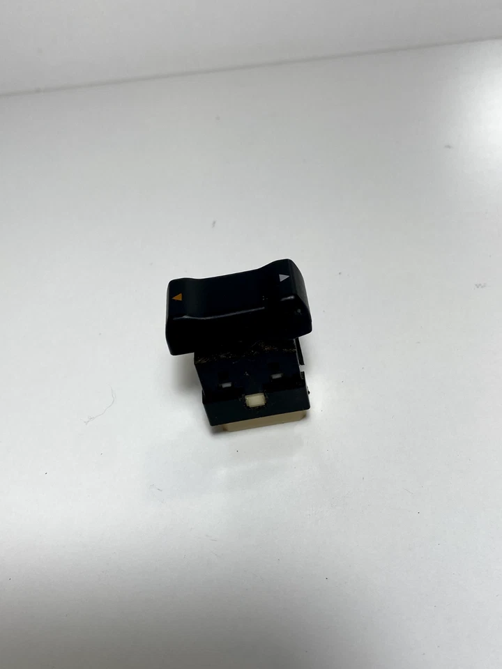 INTERRUPTOR VENTANA TRASERA ISUZU TROOPER/ACURA SLX OEM (B889) Foto 2 de 4