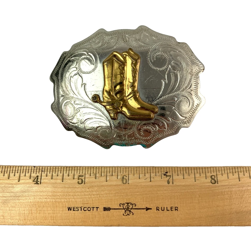 Botas vintage de plata níquel dos tonos grabadas con hebilla de cinturón de metal Foto 2 de 4