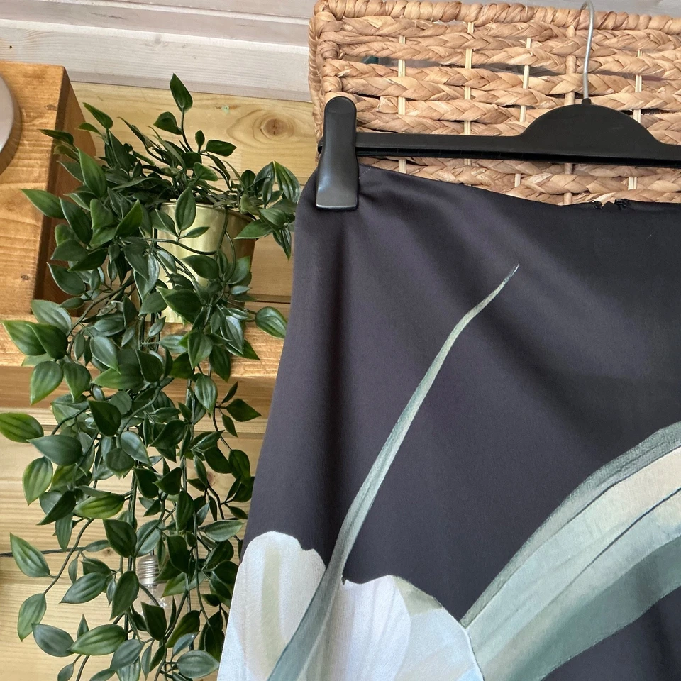 EX Ted Baker Black Satin Flower Detail Maxi Skirt Size 10 - Image 2 of 4