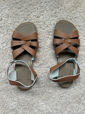 Salt Water Strappy Brown Leather Womens Sandal Buckle Adjustable Strap Size 6