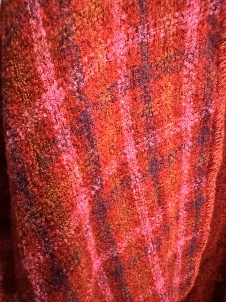 Shaw vintage Boyne Valley Weavers hecho a mano en Irlanda  Foto 2 de 4