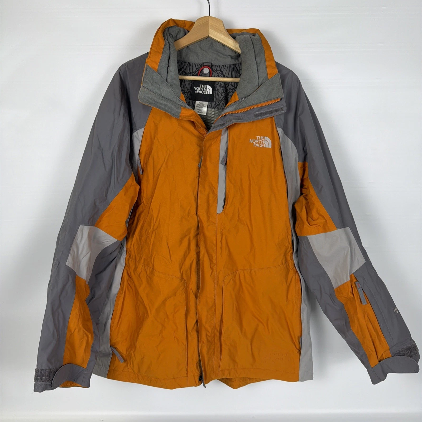 The North Face Men’s XL HyVent Waterproof Jacket Orange Gray Hooded Shell V62749
