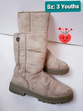 Sonoma Life Style Young Girls Faux Sudae Boots Sz: 3 Brown/ Tan Color