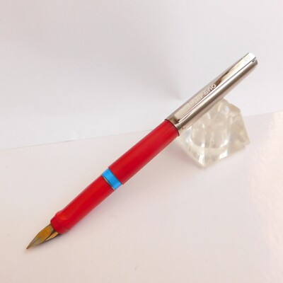 Vintage PELIKAN P450 PELIKANO Model Red Silver Fountain Pen