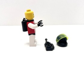 LEGO 6811 M-Tron: Pulsar Charger Complete With Figure VINTAGE RARE!
