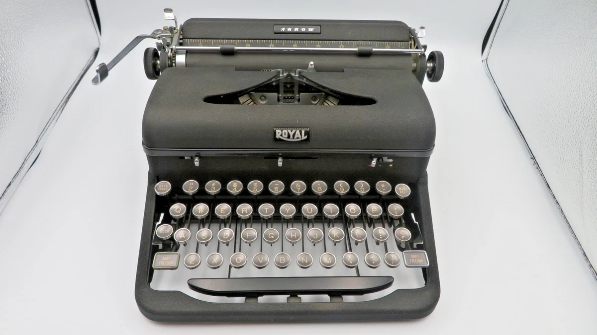1940s Royal Typewriter for sale | eBay