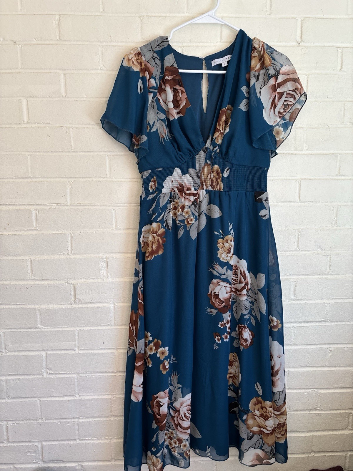 Baltic Born Sarah Smocked Midi Flutter Sleeve Dress Blue Floral Size Small