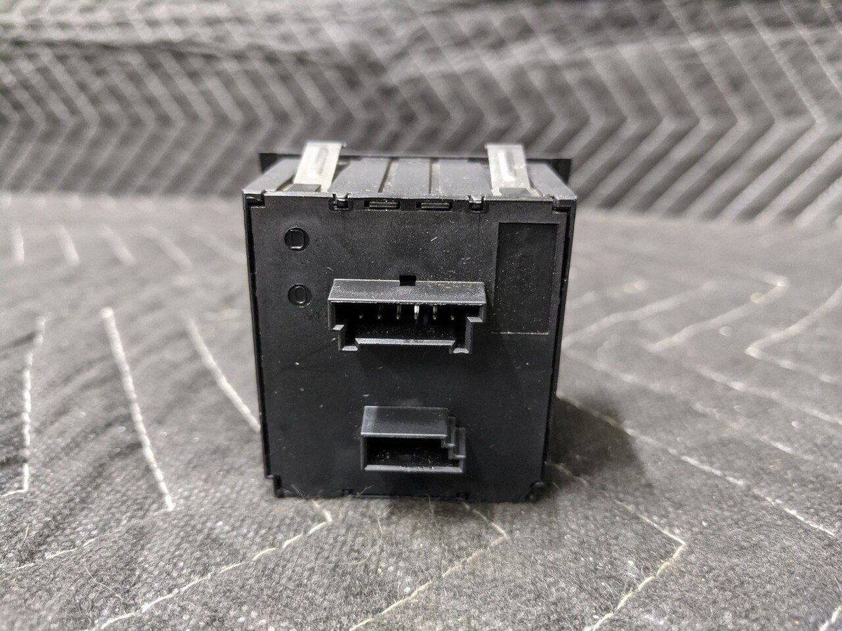 BMW E90/E91/E92/E93 3-Series Hazard Central Lock DTC Switch 