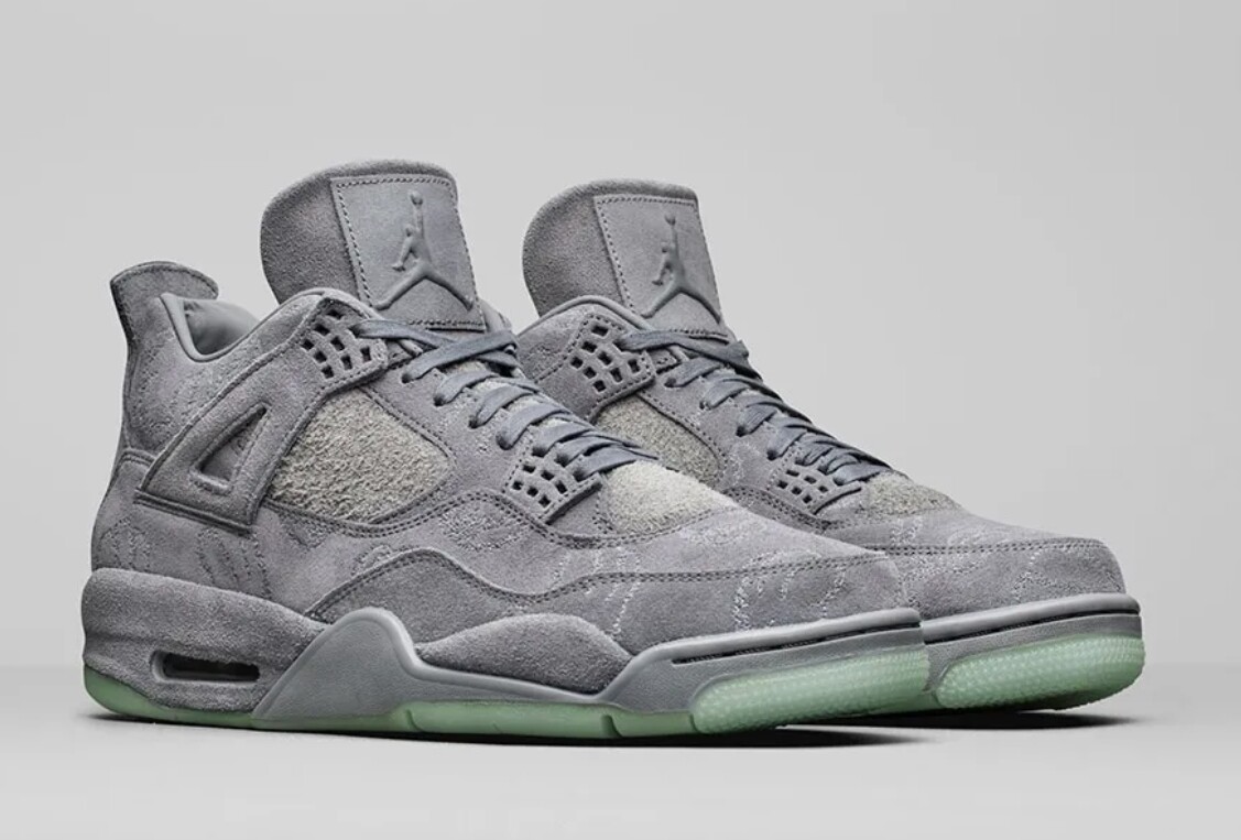 Jordan 4 Retro x KAWS Cool Grey 2017-930155-003 | eBay Jordan 4 Retro x KAWS Cool Grey 2017-930155-003 | eBay