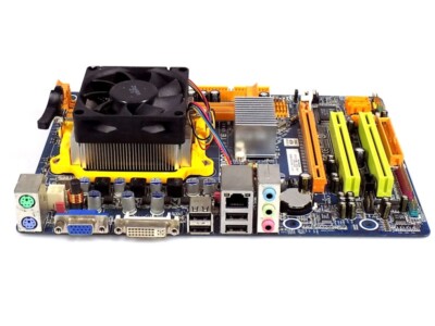 Motherboard CPU Retro Bundle: Biostar GF8100 M2+ TE + AMD Athlon 64 X2 5200+ Excellent