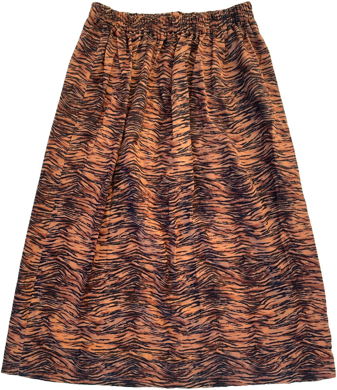 BROWN/BLACK TIGER STRIPE MICROFIBER SKIRT - Size M/L - 33 Wx36¾ Polyester - Slit