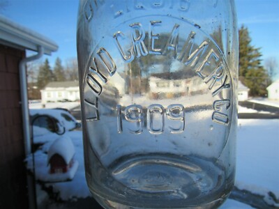 TREQ Milk Bottle Lloyd Creamery Co Dairy Farm Oneida NY MADISON COUNTY Var#2