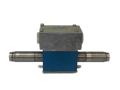 USED Vickers 24VDC D03 Dual Directional Solenoid Valve NO COILS