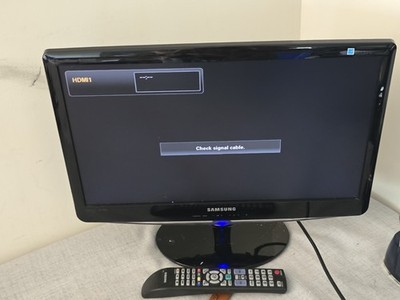 Samsung SyncMaster B2230HD 22'' 1080p HDTV Monitor Bundle