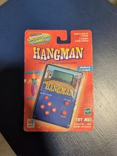 NEW HANGMAN ELECTRONIC HANDHELD CREDIT CARD SIZE GAME HASBRO MILTON BRADLEY GG