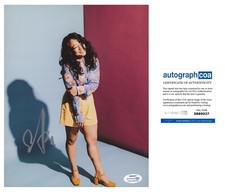 Stephanie Hsu ‘Everything Everywhere All at Once’ Signed Autographed 8x10 Photo