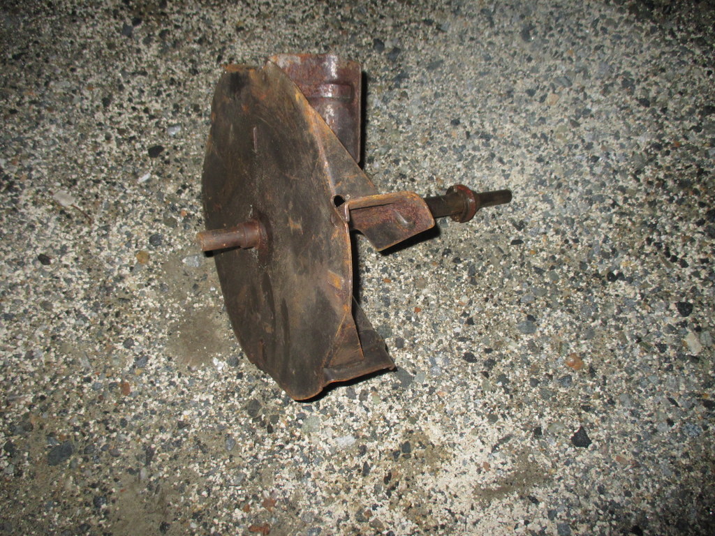 Ariens Snowblower impeller 14" 02437600 worm shaft 02437500 ST1236