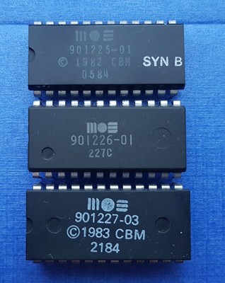 MOS 901225-01/901226-01/901227-03 ROM set Chips for COMMODORE 64 in ESD box.