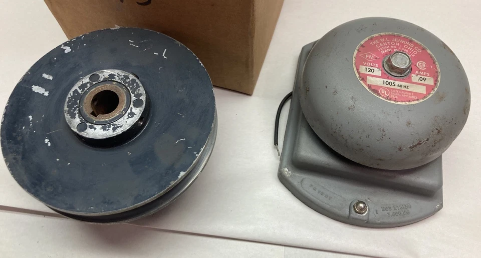 W.L Jenkins Company, patente 3550118, Supering Bell 1005 120VDC 0,09A Foto 3 de 4