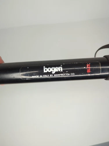 Bogen Manfrotto 3218 Black Aluminum Monopod ~ Made In Italy - Picture 2 of 7