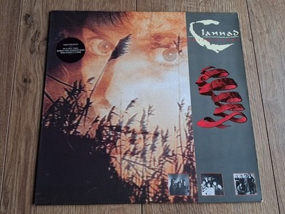 Clannad - Pastpresent LP 1989 RCA records EX