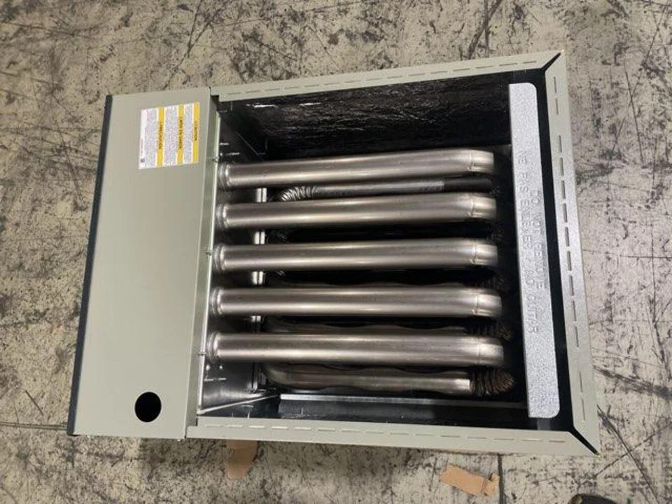 American Standard S9X1C100D5PSBA 100,000 Btu ECM Downflow Gas Furnace 96% 210985 - Image 3 of 4