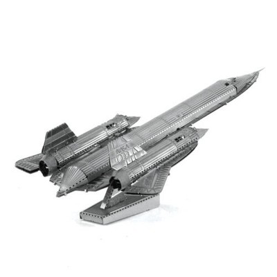Metal Earth SR-71 Blackbird 3D Metal  Model + Tweezer  010626