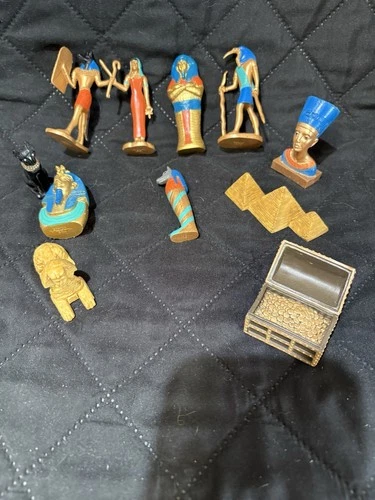 Set of 11 miniature figures from the Safari Ltd Ancient Egypt TOOB