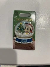 NEW - Disney 2025 Happy Holidays Boardwalk Resort Minnie LE Snowglobe Pin