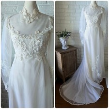 Vtg 1970s Lace Appliqu  Pearl High Neck Wedding Gown, S/4