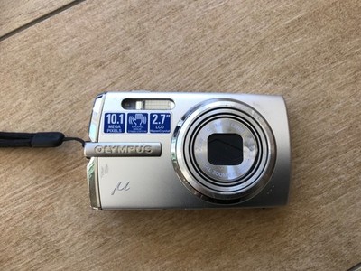 Olympus Digitalkamera Kamera mju µ 1010 digital Camera 10,1 MP silber