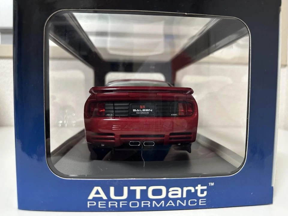 Coche modelo AUTOart 1/18 Saleen Mustang S281 rojo extremo sin usar Foto 3 de 4