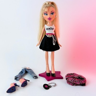Bratz Flashback Fever Cloe Modepuppe MGA Y2K Original mit Outfit Selten Rarität